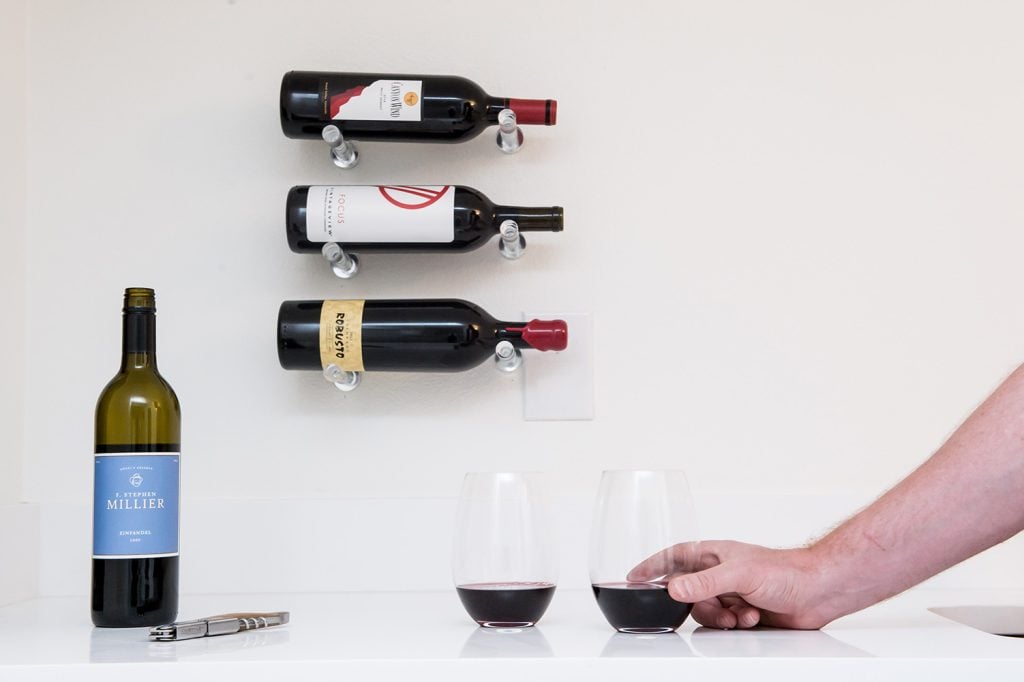Vino Pins 1 Acrylic (wall mounted wine rack peg)
