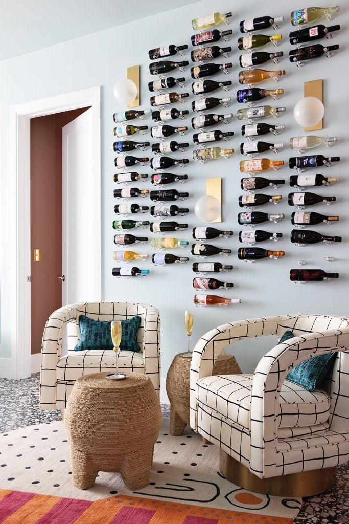 Vino Pins 1 Acrylic (wall mounted wine rack peg)